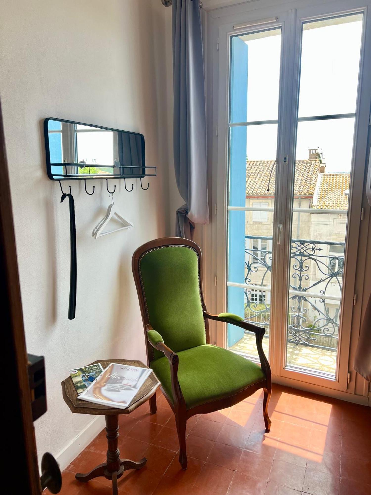 Entre Midi - Maison d'Hôtes - B&B Capestang Extérieur photo