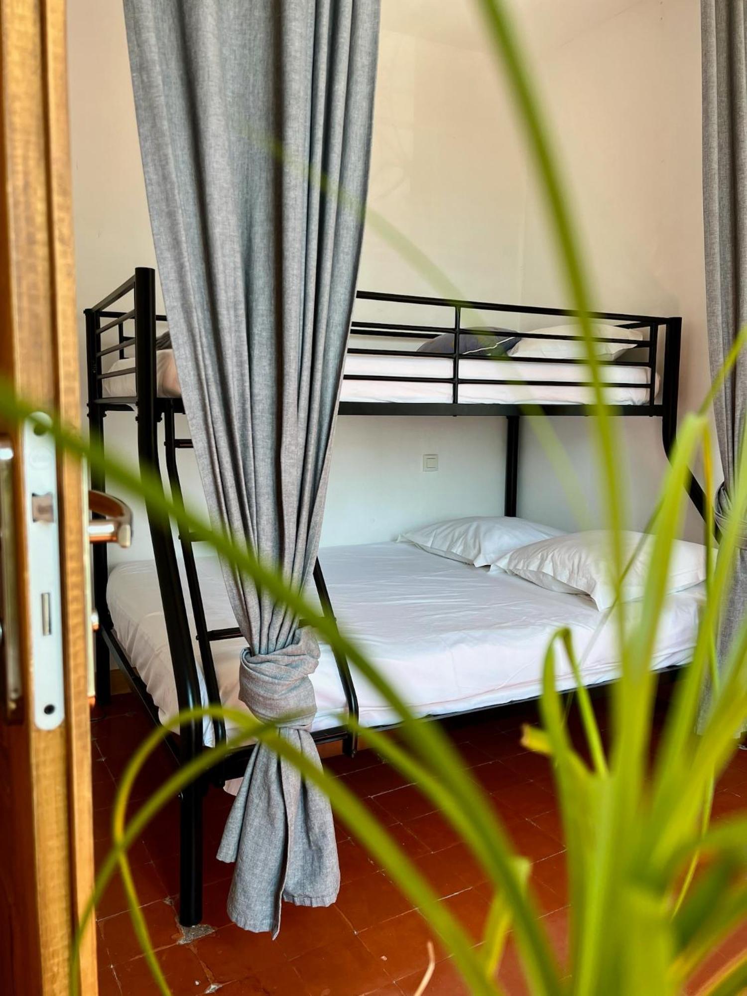 Entre Midi - Maison d'Hôtes - B&B Capestang Extérieur photo